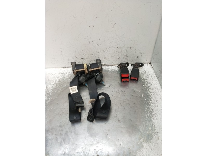 Recambio de juego cinturones trasero para jeep cherokee (kj) 2.8 crd 4x4 referencia OEM IAM  5P 2001