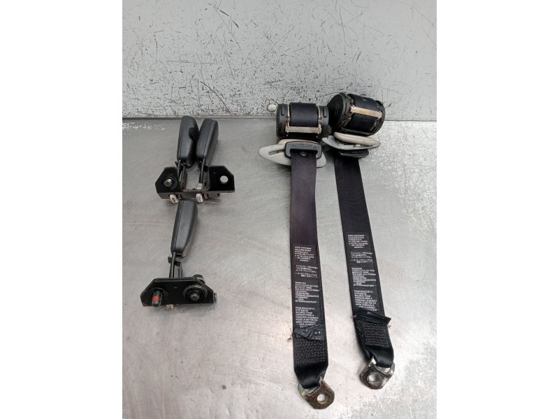 Recambio de juego cinturones trasero para mitsubishi carisma (da_) 1.8 16v gdi (da2a) referencia OEM IAM  5P 1999