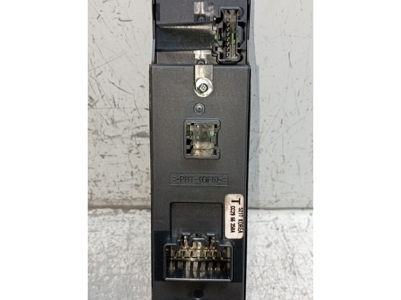 Recambio de mando elevalunas delantero izquierdo para mazda 5 (cr) 2.0 cd (cr19) referencia OEM IAM CC2966350A 5P 2005
