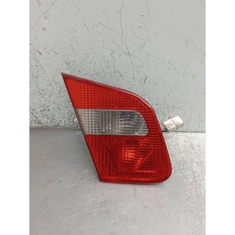 Recambio de piloto trasero izquierdo interior para mitsubishi carisma (da_) 1.8 16v gdi (da2a) referencia OEM IAM   1999