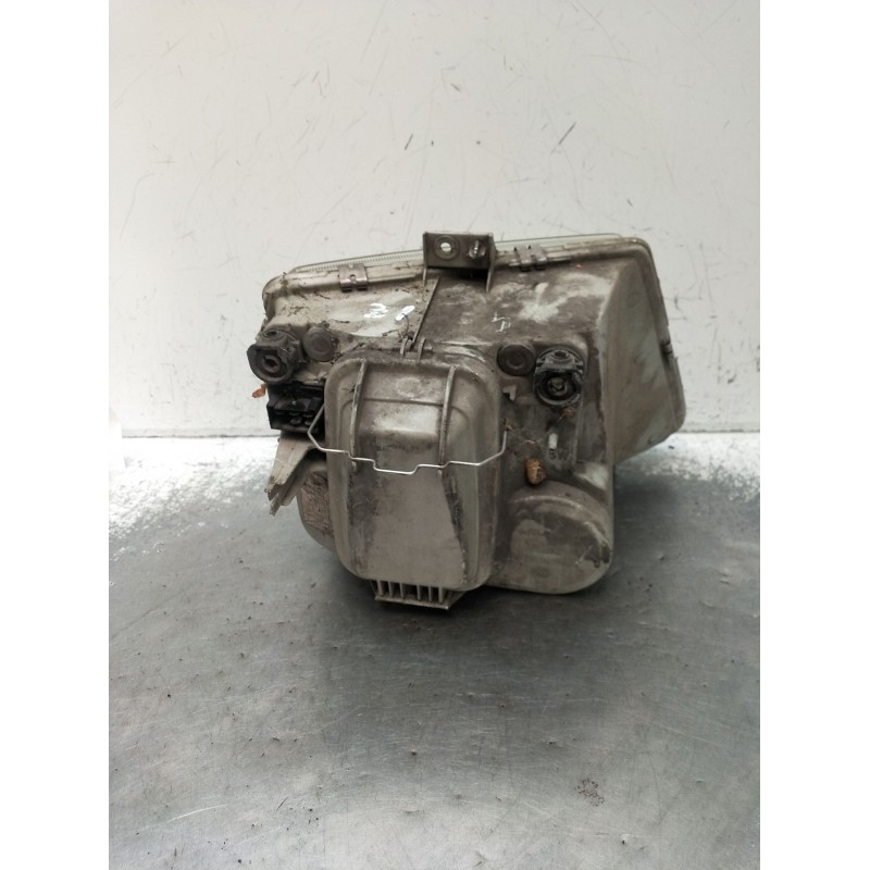 Recambio de faro izquierdo para mercedes-benz vito furgoneta (w638) 110 d 2.3 (638.074, 638.078) referencia OEM IAM   1998