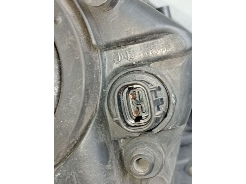Recambio de faro izquierdo para mazda 5 (cr) 2.0 cd (cr19) referencia OEM IAM P5115L  2005