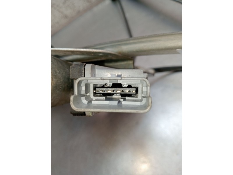 Recambio de elevalunas delantero izquierdo para citroën xsara (n1) 2.0 hdi 90 referencia OEM IAM 1619992680 5P 2001