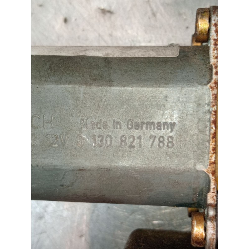 Recambio de elevalunas delantero derecho para mitsubishi carisma (da_) 1.8 16v gdi (da2a) referencia OEM IAM 0130821788  1999