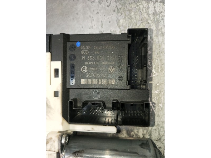 Recambio de elevalunas delantero izquierdo para seat leon (1p1) 1.9 tdi referencia OEM IAM 1T0959702G 5P 2005