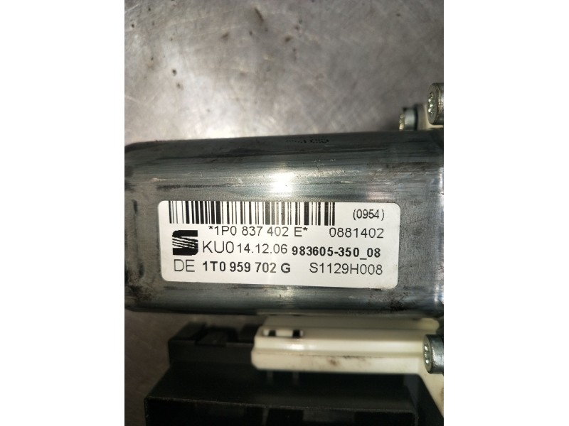 Recambio de elevalunas delantero izquierdo para seat leon (1p1) 1.9 tdi referencia OEM IAM 1T0959702G 5P 2005