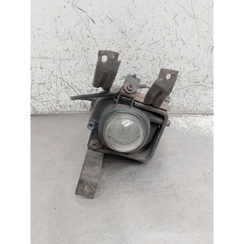 Recambio de faro antiniebla izquierdo para mitsubishi carisma (da_) 1.8 16v gdi (da2a) referencia OEM IAM 14563800  1999