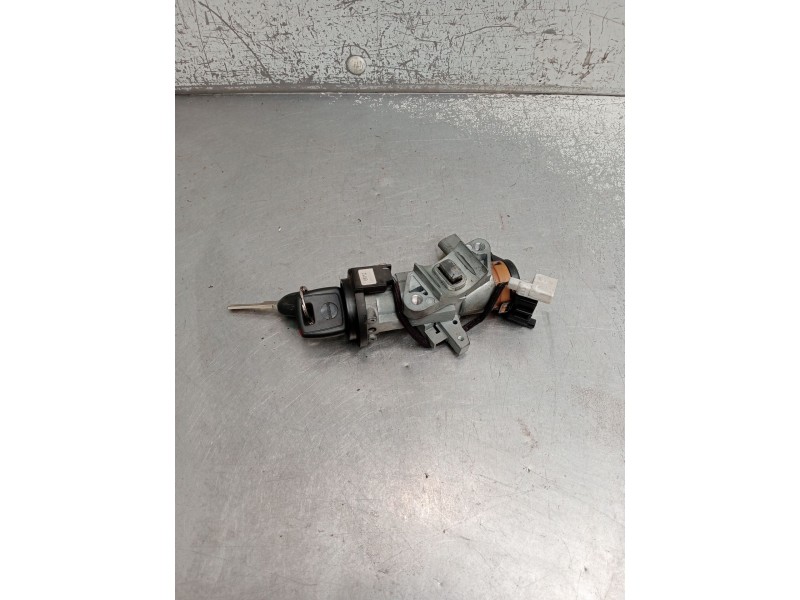 Recambio de conmutador de arranque para mitsubishi carisma (da_) 1.8 16v gdi (da2a) referencia OEM IAM   1999