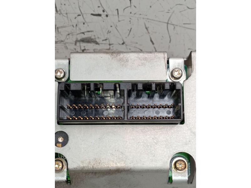 Recambio de pantalla multifuncion para mitsubishi carisma (da_) 1.8 16v gdi (da2a) referencia OEM IAM MR512889 66407040 1999
