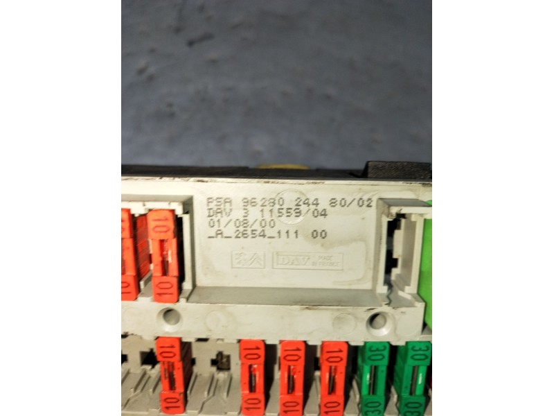 Recambio de caja reles / fusibles para peugeot 406 (8b) 1.8 16v referencia OEM IAM 9628024480 311559 1999