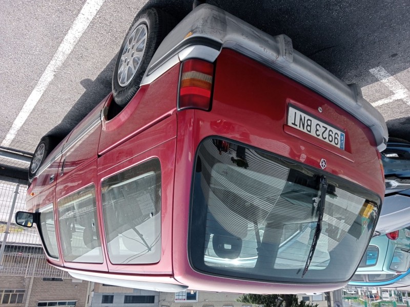 chrysler voyager ii (es) del año 2001