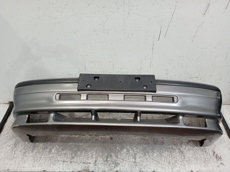 Recambio de paragolpes delantero para chrysler voyager ii (es) 2.5 td referencia OEM IAM   