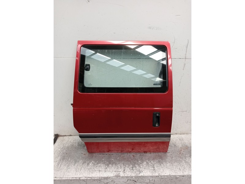 Recambio de puerta lateral corredera derecha para chrysler voyager ii (es) 2.5 td referencia OEM IAM   