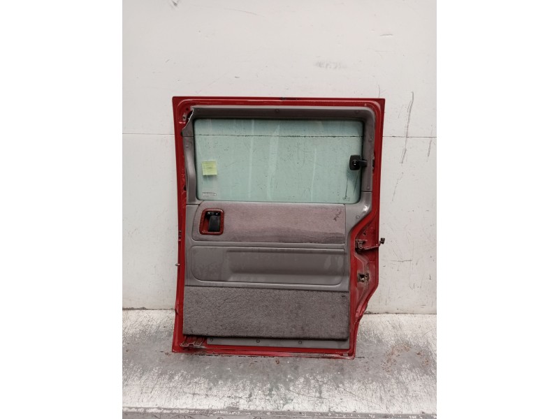 Recambio de puerta lateral corredera derecha para chrysler voyager ii (es) 2.5 td referencia OEM IAM   