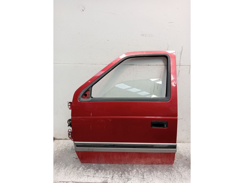 Recambio de puerta delantera izquierda para chrysler voyager ii (es) 2.5 td referencia OEM IAM   