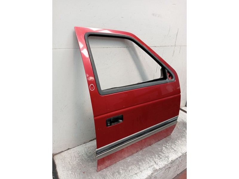 Recambio de puerta delantera derecha para chrysler voyager ii (es) 2.5 td referencia OEM IAM   