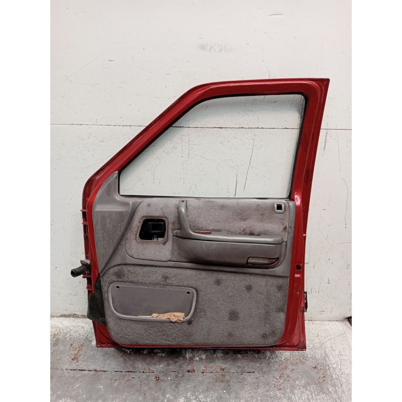 Recambio de puerta delantera derecha para chrysler voyager ii (es) 2.5 td referencia OEM IAM   