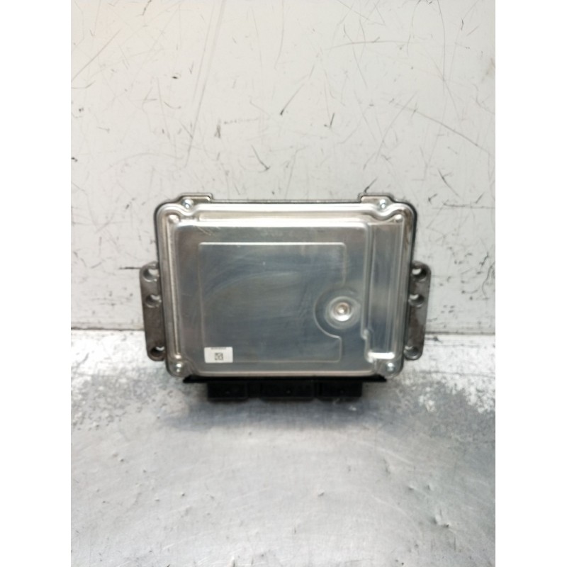 Recambio de centralita motor uce para volvo c30 (533) 1.6 d referencia OEM IAM 0281011755 4N5112A650BB 31211076 2007