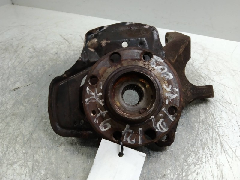 Recambio de mangueta delantera derecha para opel corsa b eco referencia OEM IAM   