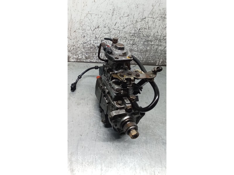 Recambio de bomba inyeccion para renault master ii furgoneta (fd) 2.8 dti referencia OEM IAM 0460424147  BOSCH
