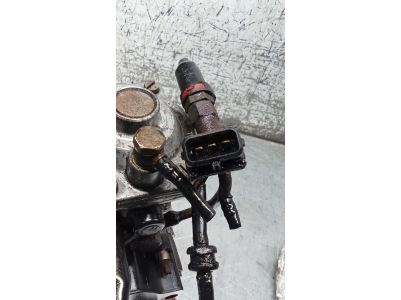 Recambio de bomba inyeccion para renault master ii furgoneta (fd) 2.8 dti referencia OEM IAM 0460424147  BOSCH