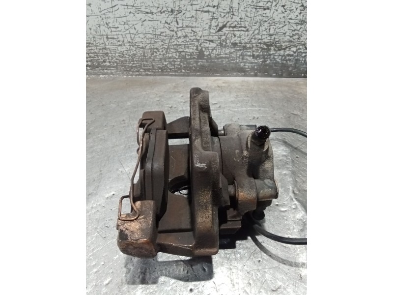 Recambio de pinza freno delantera derecha para mercedes-benz clk (c208) clk 320 (208.365) referencia OEM IAM   97