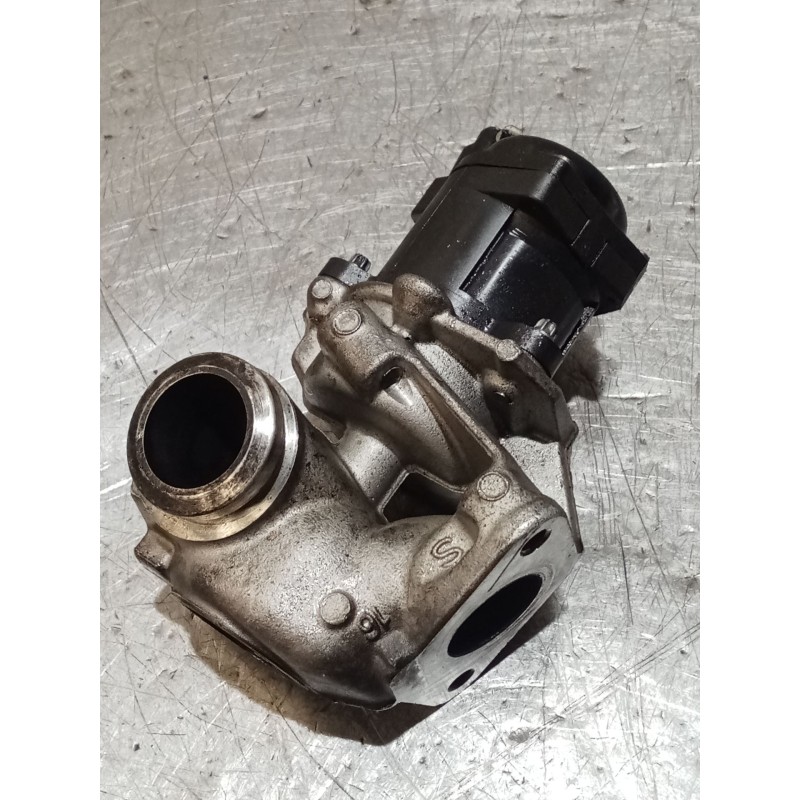 Recambio de valvula egr para ford focus c-max (dm2) 1.6 tdci referencia OEM IAM 724809910  