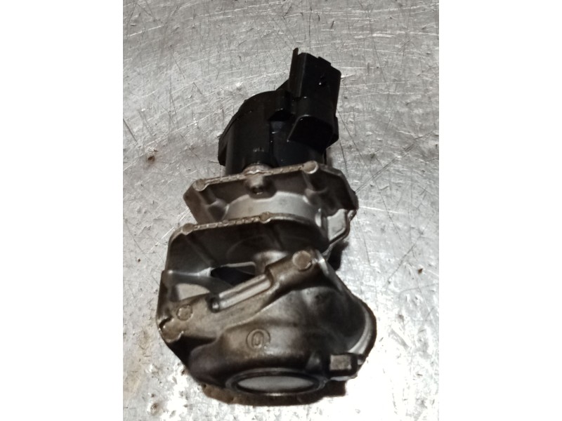 Recambio de valvula egr para ford focus c-max (dm2) 1.6 tdci referencia OEM IAM 724809910  