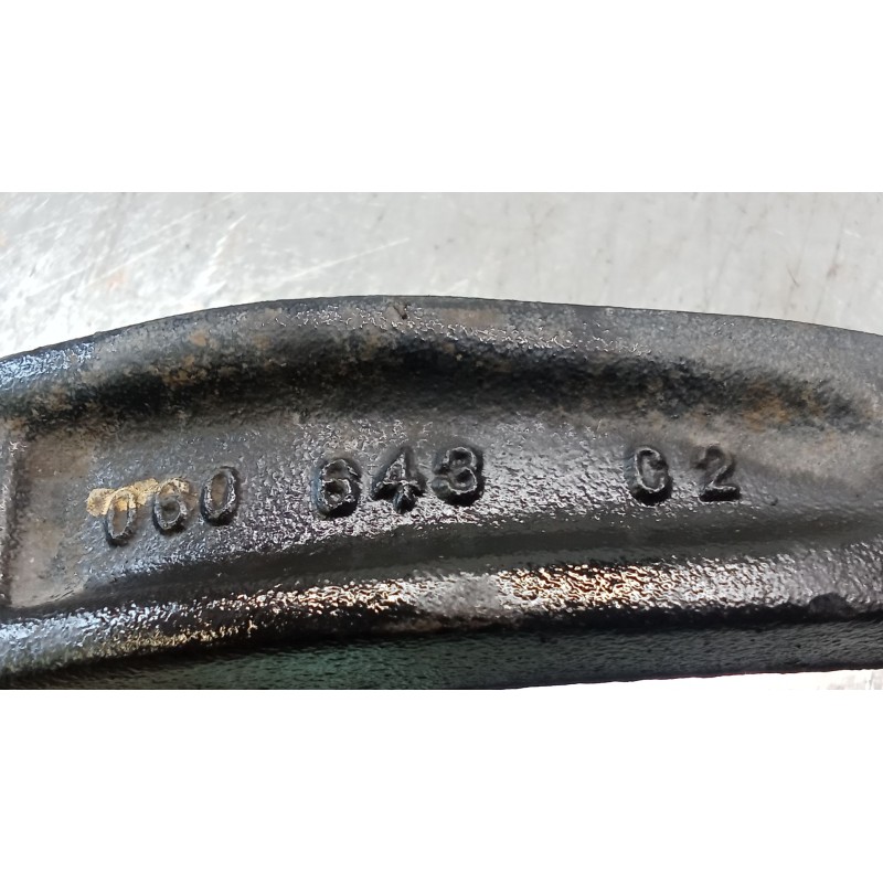 Recambio de mangueta delantera derecha para mercedes-benz clase m (w164) ml 320 cdi 4-matic (164.122) referencia OEM IAM 060643C