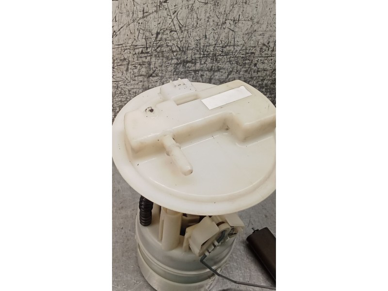 Recambio de bomba combustible para nissan micra iii (k12) 1.2 16v referencia OEM IAM   05