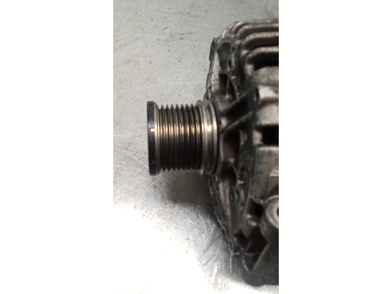 Recambio de alternador para mercedes-benz clase m (w164) ml 320 cdi 4-matic (164.122) referencia OEM IAM 0121813003 A0131540902 