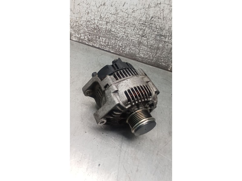 Recambio de alternador para renault megane i coach (da0/1_) 1.9 dti (da0n) referencia OEM IAM 7700431943 2542326B 80A