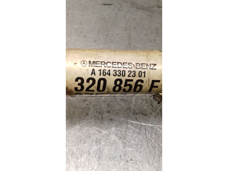 Recambio de transmision delantera izquierda para mercedes-benz clase m (w164) ml 320 cdi 4-matic (164.122) referencia OEM IAM A1