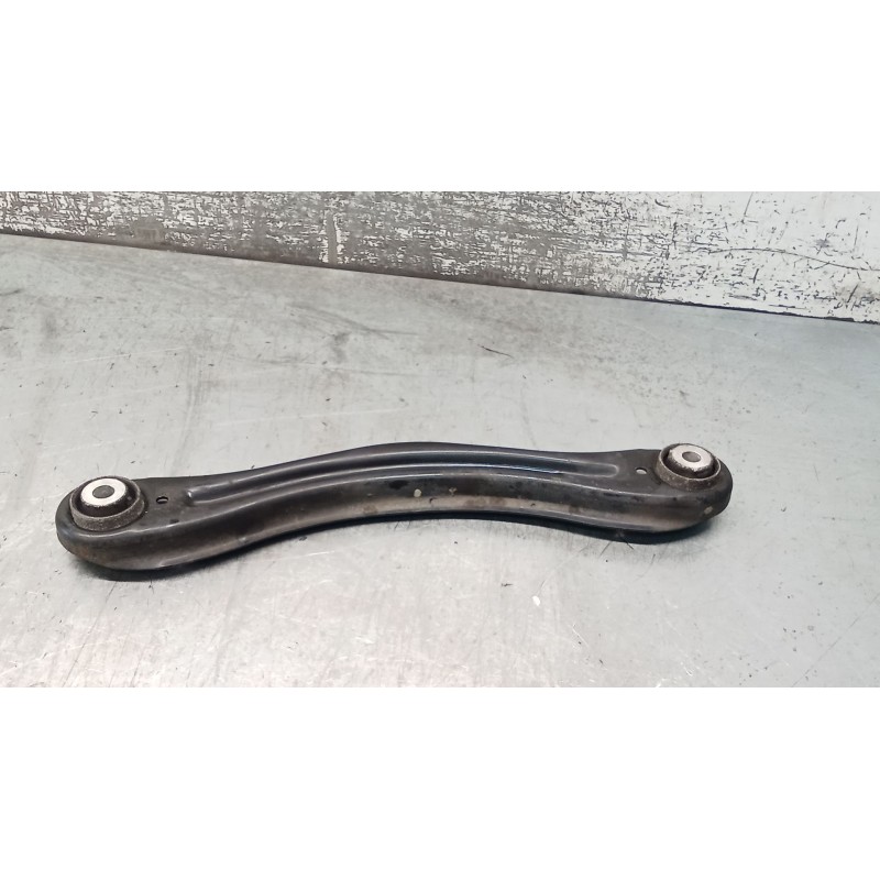 Recambio de brazo suspension superior trasero derecho para mercedes-benz clase m (w164) ml 320 cdi 4-matic (164.122) referencia 