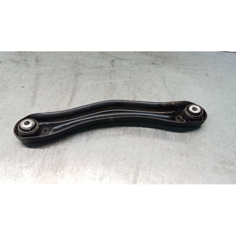 Recambio de brazo suspension superior trasero derecho para mercedes-benz clase m (w164) ml 320 cdi 4-matic (164.122) referencia 