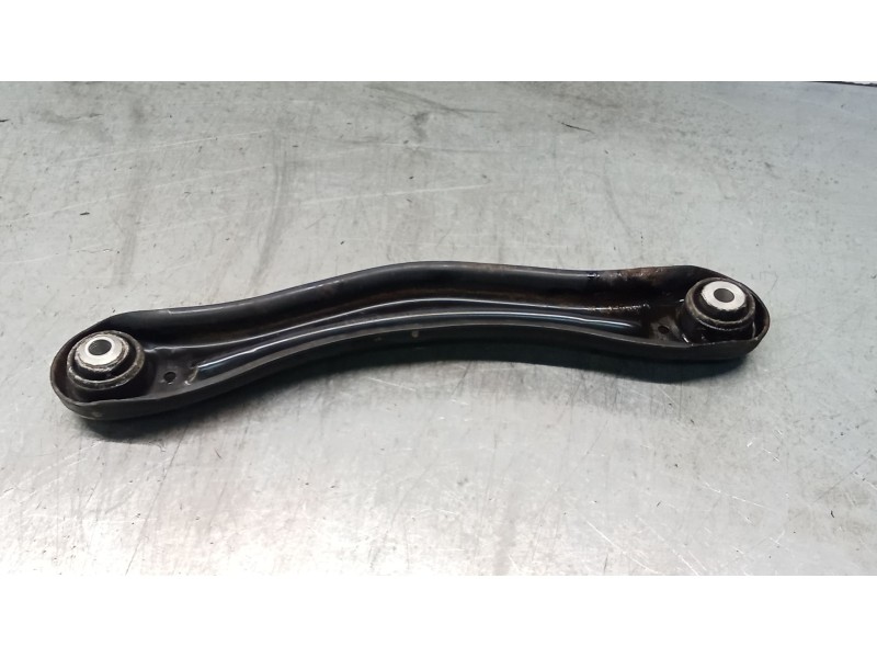 Recambio de brazo suspension superior trasero derecho para mercedes-benz clase m (w164) ml 320 cdi 4-matic (164.122) referencia 