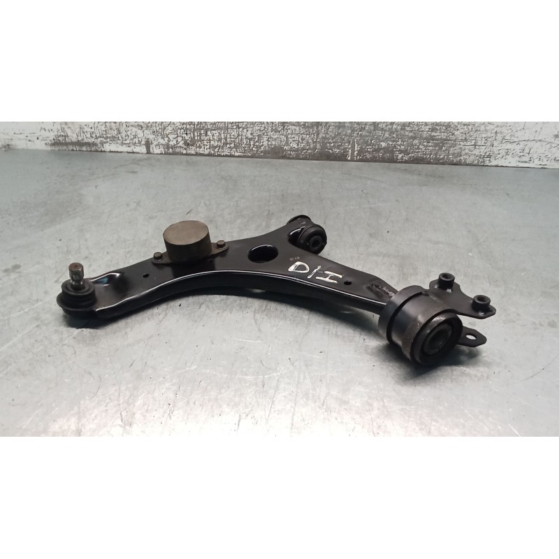 Recambio de brazo suspension inferior delantero izquierdo para mazda 5 (cr) 2.0 cd (cr19) referencia OEM IAM   05