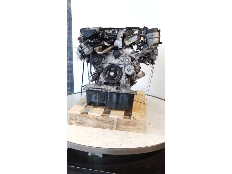 Recambio de motor completo para mercedes-benz clase m (w164) ml 320 cdi 4-matic (164.122) referencia OEM IAM 642940 BOSCH 401689