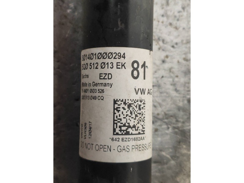 Recambio de amortiguador trasero derecho para volkswagen golf vii lim. (bq1) advance referencia OEM IAM 5Q0512013EK  