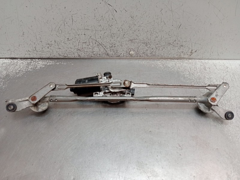 Recambio de motor limpia delantero para mazda rx-8 (se) básico (170kw) referencia OEM IAM 8492008122  2003