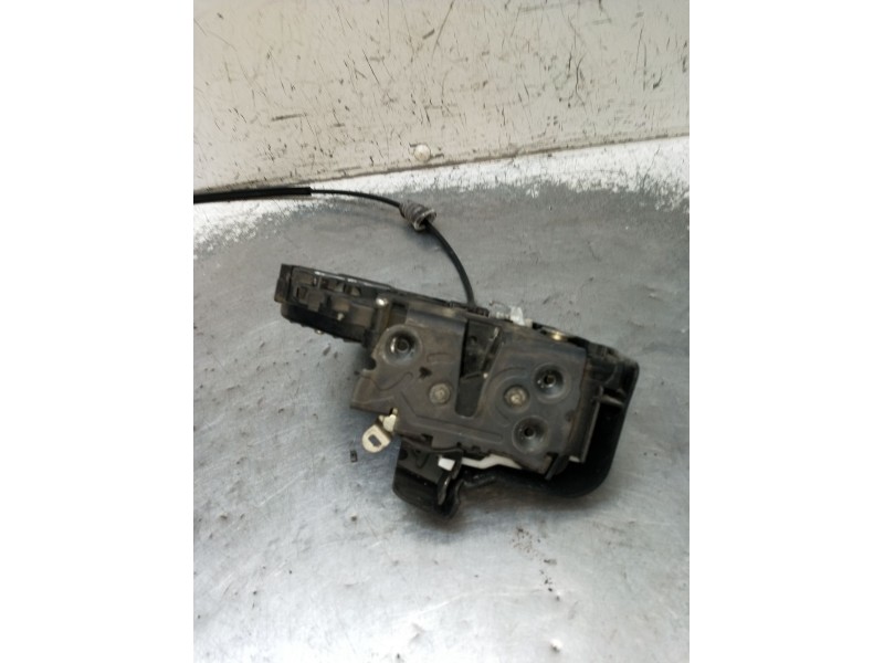 Recambio de motor cierre centralizado delantero izquierdo para volvo c30 (533) 1.6 d referencia OEM IAM 30799303 3P 2007