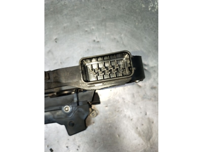 Recambio de motor cierre centralizado delantero izquierdo para volvo c30 (533) 1.6 d referencia OEM IAM 30799303 3P 2007