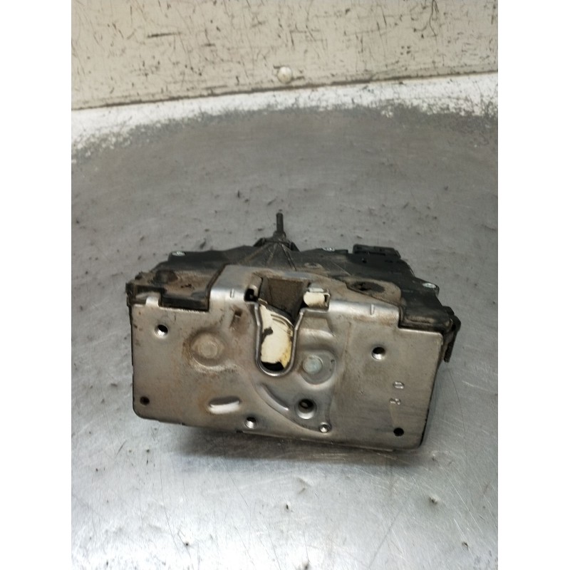 Recambio de motor cierre centralizado trasero derecho para opel corsa d (s07) 1.4 (l08, l68) referencia OEM IAM 13258267 5P 2006