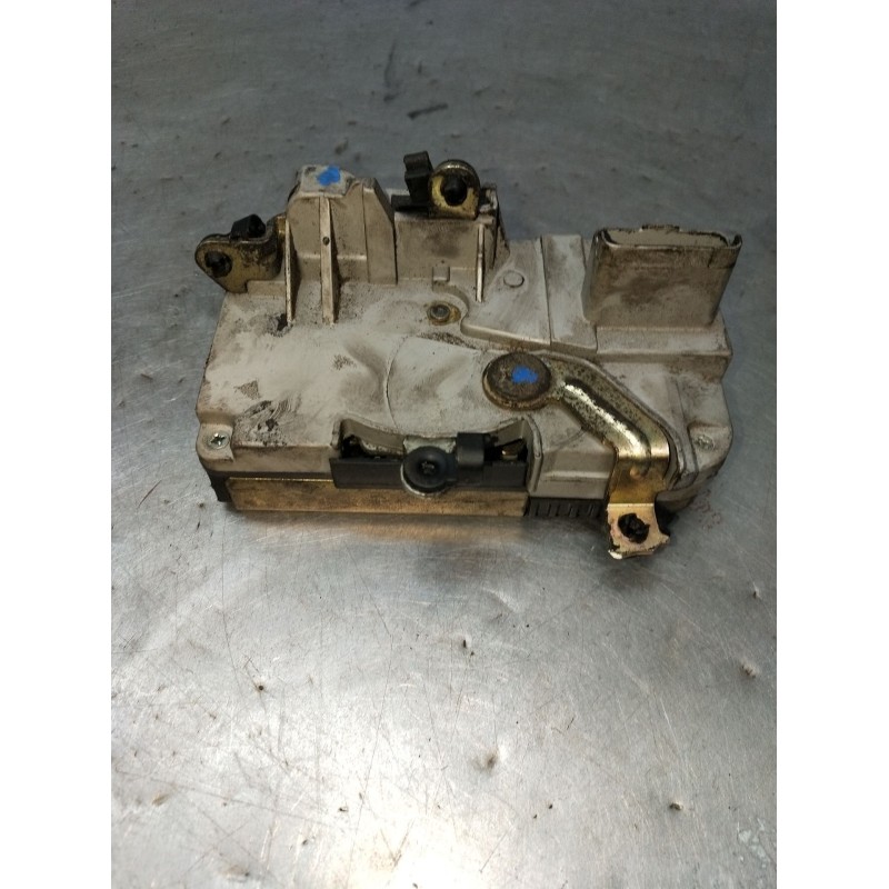 Recambio de motor cierre centralizado delantero izquierdo para peugeot 406 (8b) 1.8 16v referencia OEM IAM  4P 1999