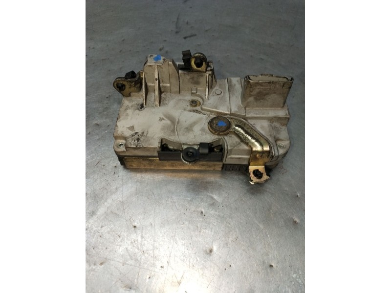 Recambio de motor cierre centralizado delantero izquierdo para peugeot 406 (8b) 1.8 16v referencia OEM IAM  4P 1999