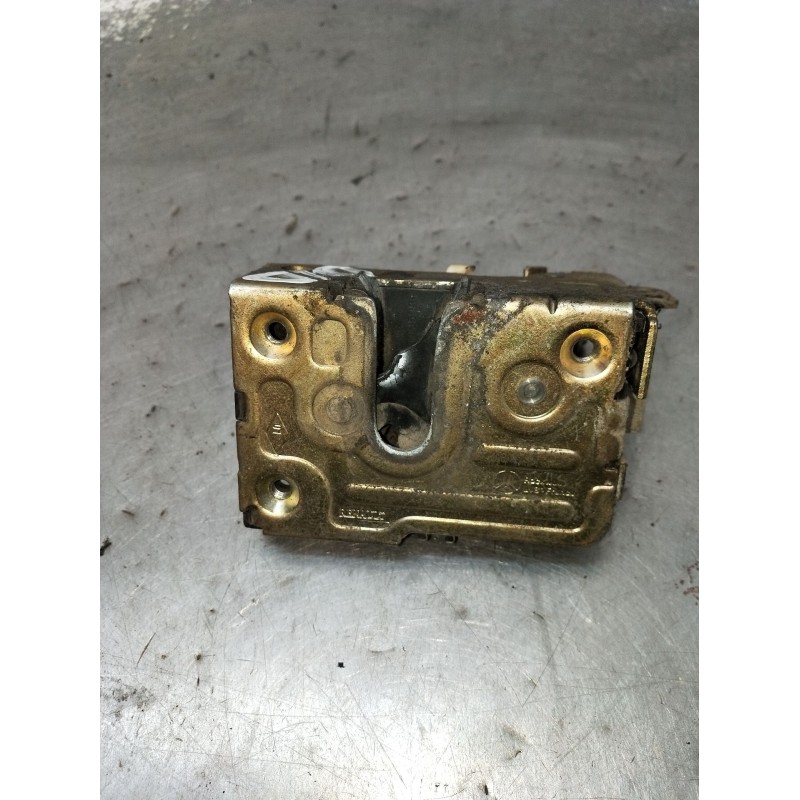 Recambio de motor cierre centralizado delantero derecho para renault master ii furgoneta (fd) 2.8 dti referencia OEM IAM 6P 1998