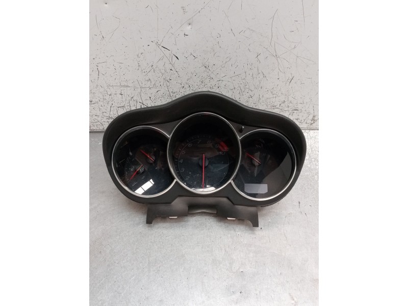 Recambio de cuadro instrumentos para mazda rx-8 (se) básico (170kw) referencia OEM IAM F9FE20  2003