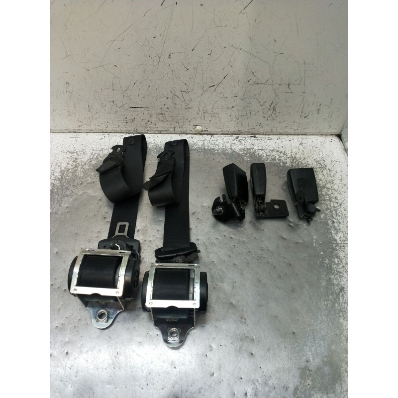 Recambio de juego cinturones trasero para opel corsa d (s07) 1.4 (l08, l68) referencia OEM IAM  5P 2006