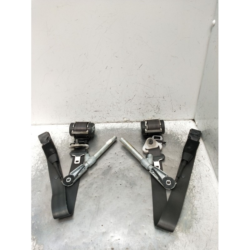 Recambio de juego cinturones delantero para renault espace iv (jk0/1_) 2.0 dci (jk02, jk03) referencia OEM IAM  5P 2006