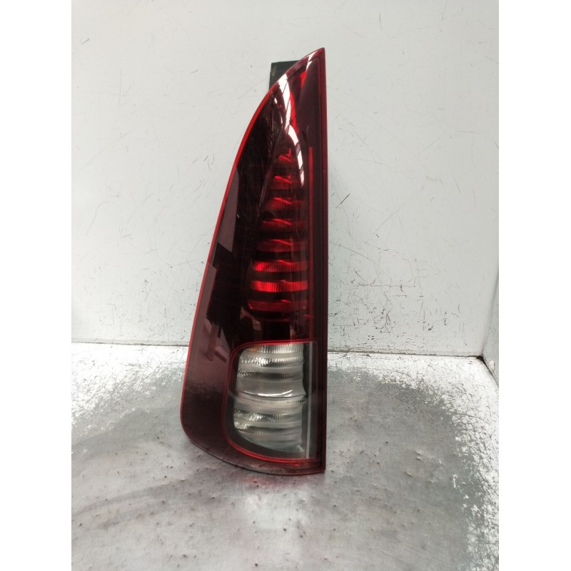 Recambio de piloto trasero izquierdo para renault espace iv (jk0/1_) 2.0 dci (jk02, jk03) referencia OEM IAM   2006